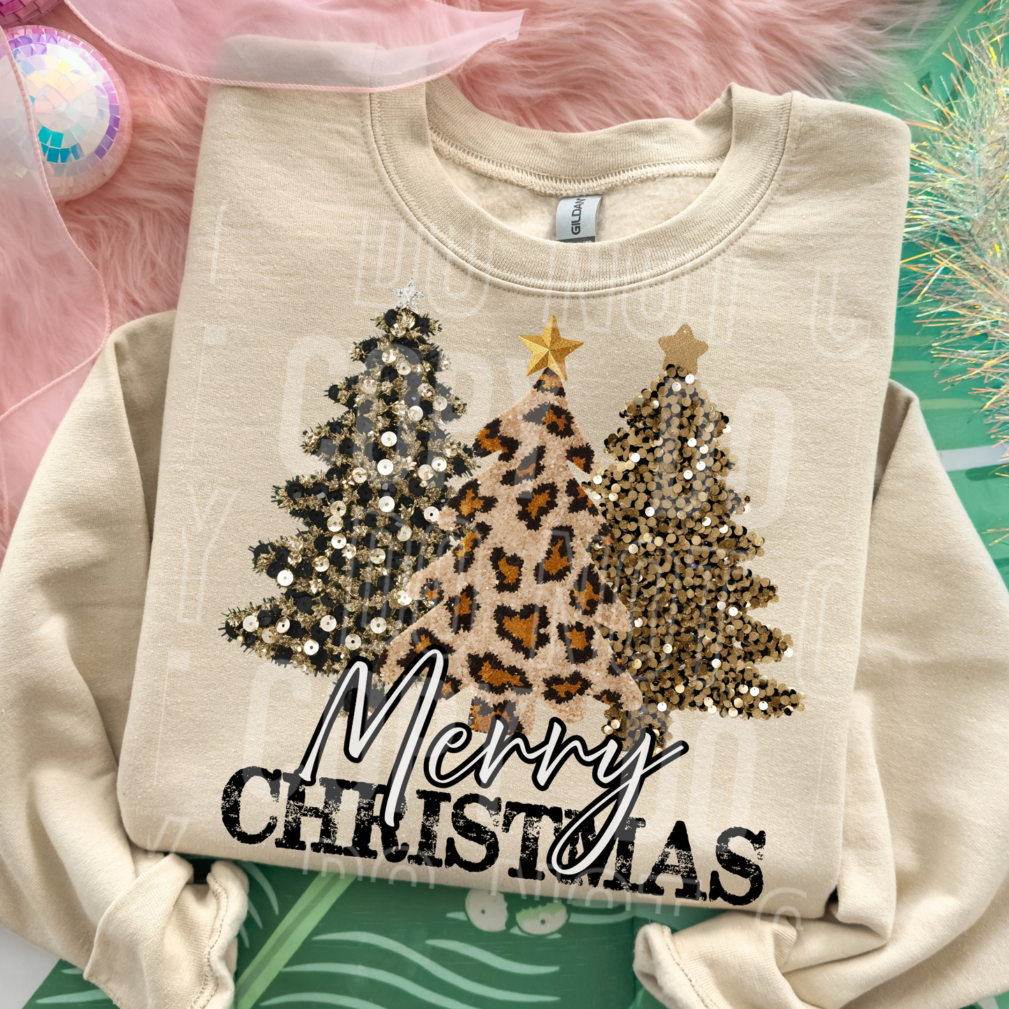 Christmas 2025 - Merry Christmas Leopard