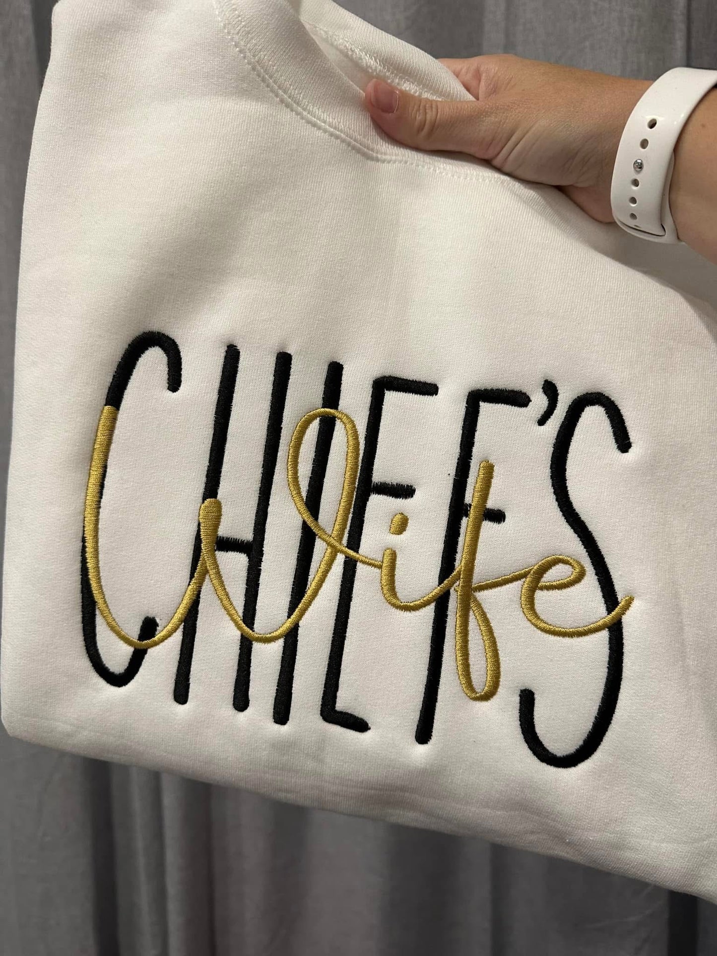 Embroidered - Pre Order --> Double Handwritten Title